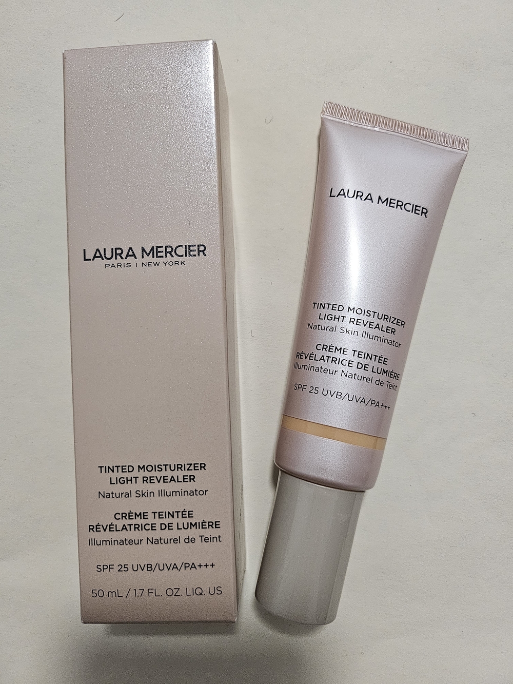 Laura Mercier Tinted Moisturizer